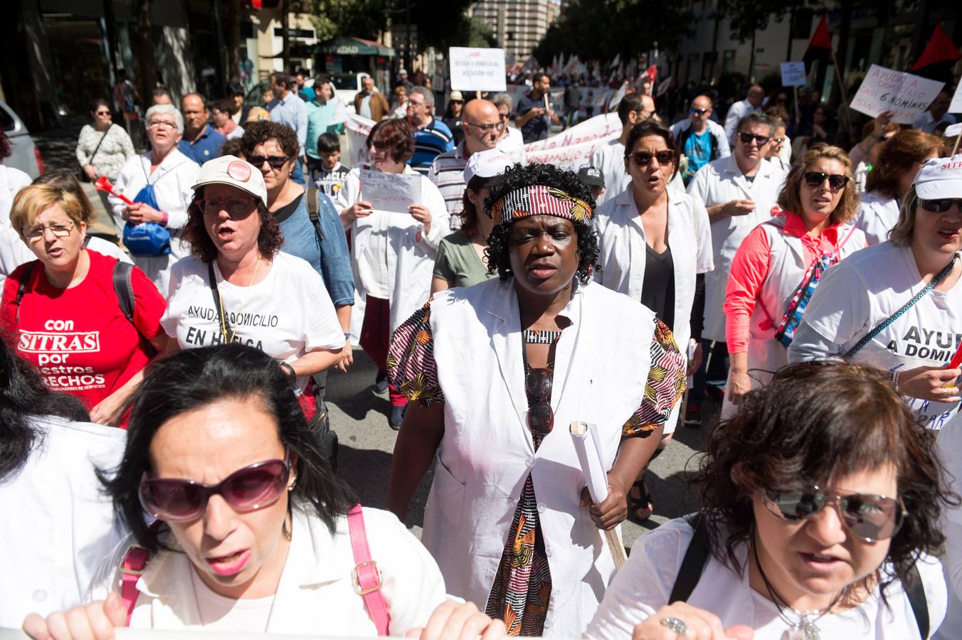 Trabajadores y sindicatos salen a la calle contra la precariedad