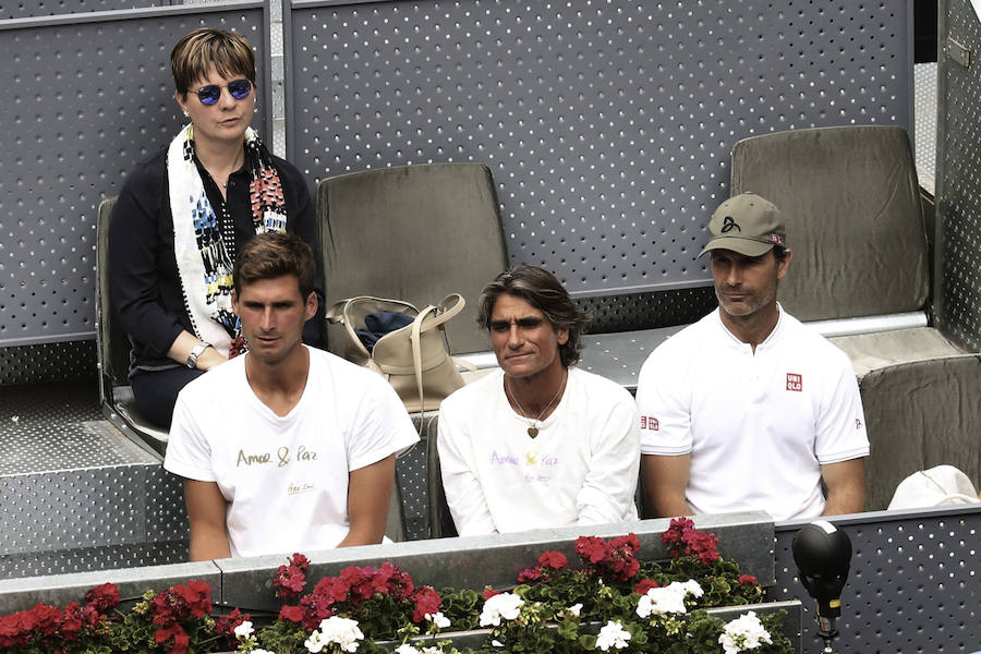 Almagro planta cara a Djokovic