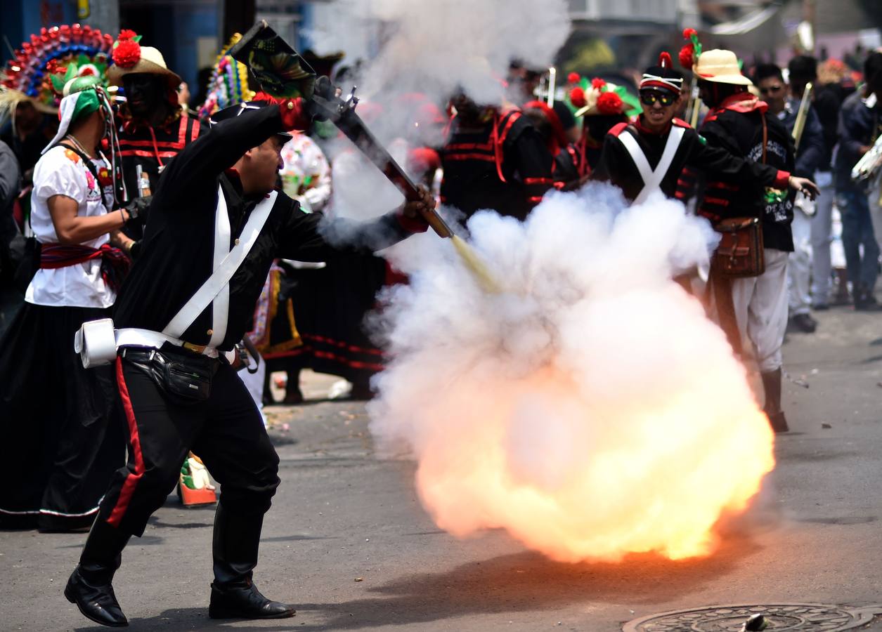 ¡Viva México!¡Cabrones!