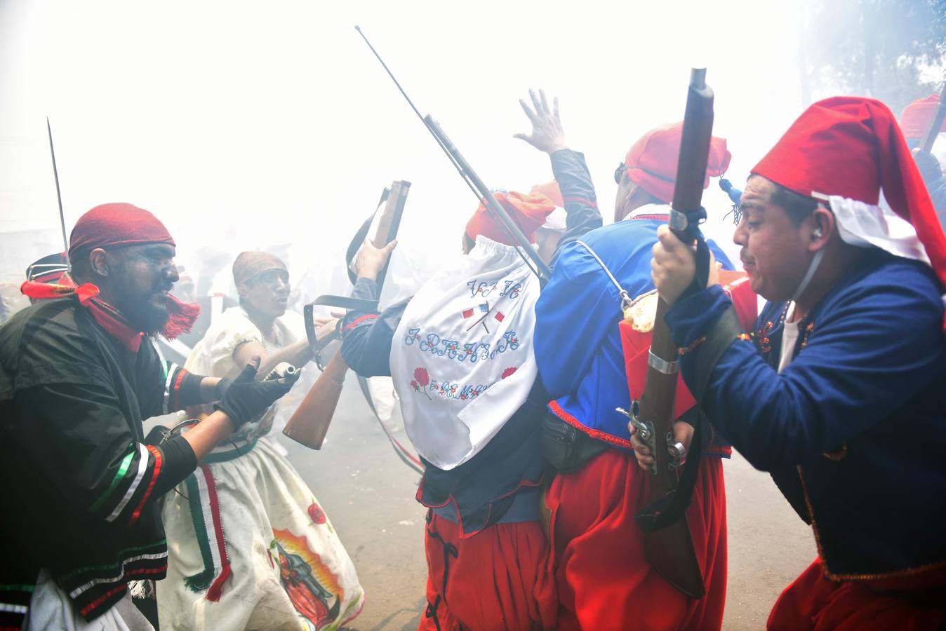 ¡Viva México!¡Cabrones!