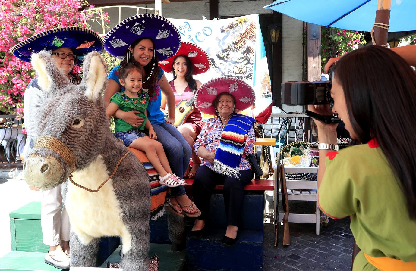 ¡Viva México!¡Cabrones!