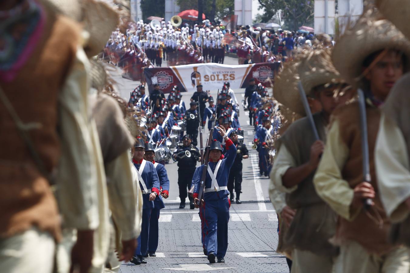 ¡Viva México!¡Cabrones!