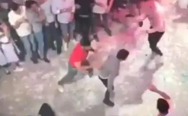 Publican un vídeo de la pelea que costó la vida a un joven en una discoteca