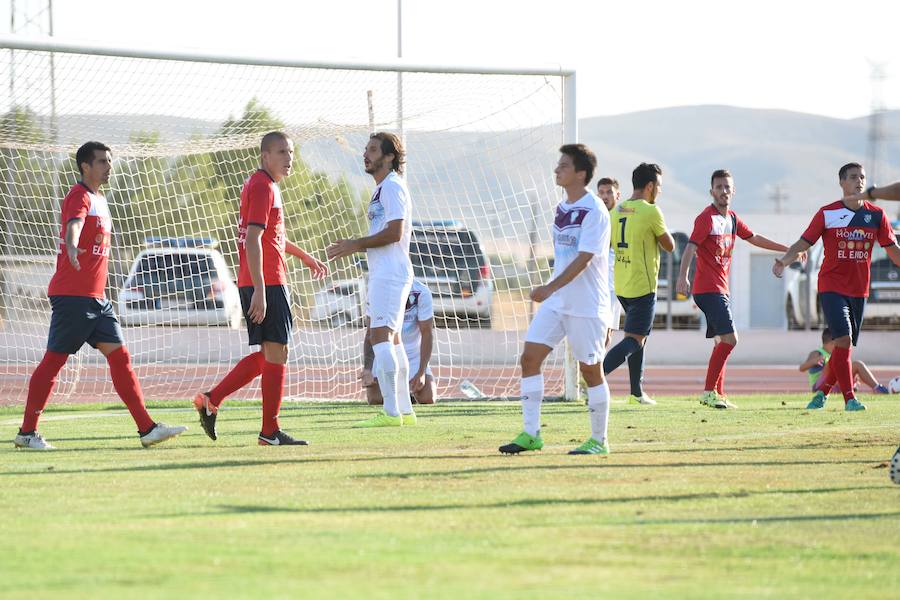 Giafranco, portero de El Ejido, desbarató numerosas ocasioens de gol locales y fue el mejor del partido