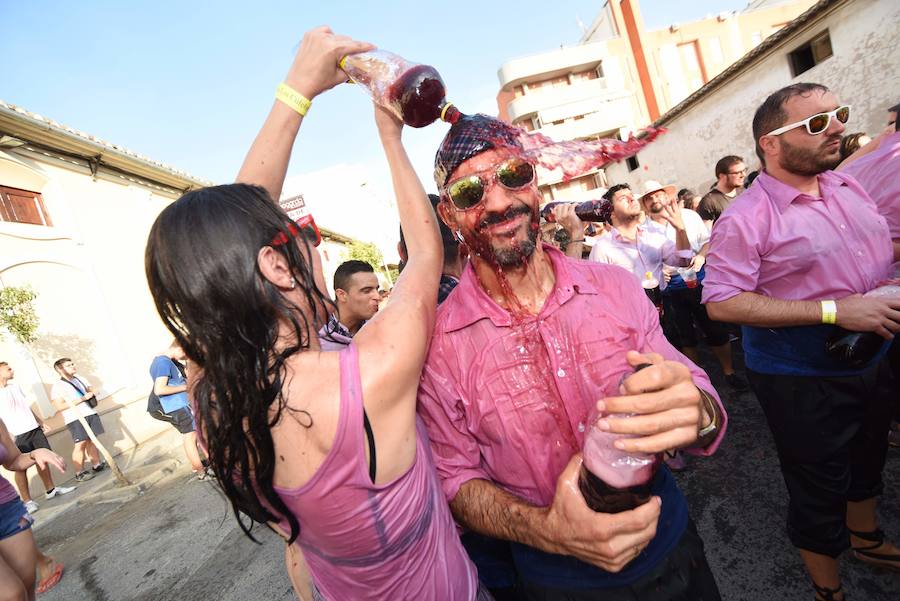 Las veinte peñas participantes repartieron 60.000 litros de caldo entre los asistentes