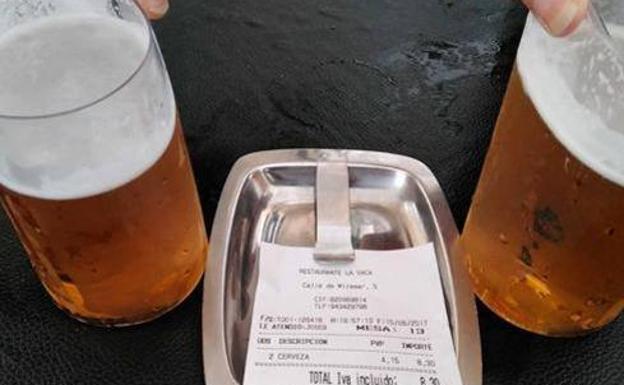 El "sablazo" por dos cervezas en un bar de España