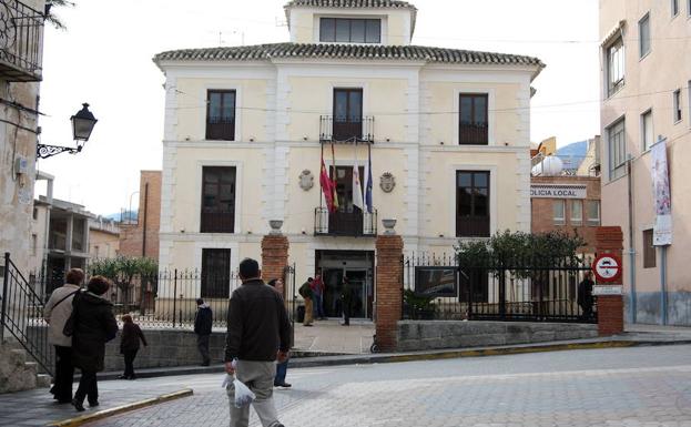 El Ayuntamiento de Moratalla.