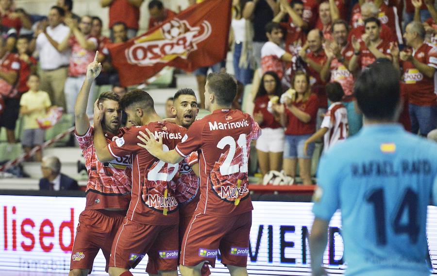 Después de aguantar el tipo durante 35 minutos, el conjunto charcutero encaja tres goles en los últimos instantes y pierde casi todas sus aspiraciones a conquistar la Supercopa de España