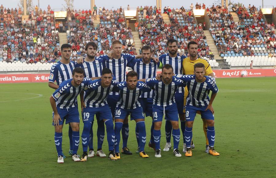 El Lorca FC se quedó con la miel en los labios. Javi Muñoz empató en el minuto 83, pero a falta de dos para el final fue Tino Costa el que le dio los puntos a los hombres de Ramis. Curro Torres no quiso hacer variaciones con respecto al partido de la pasada jornada.