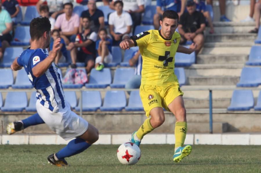 El Lorca Deportiva no reacciona. Los hombres de Palomeque poco pudieron hacer ante un Écija que fue mejor. Los goles de Canillas y Manu Reina no encontraron respuesta en un equipo al que le faltó puntería.