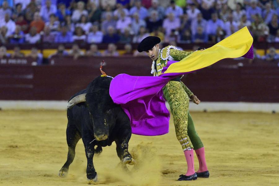 Roca Rey corta un rabo y abre la puerta grande junto a El Fandi y Talavante