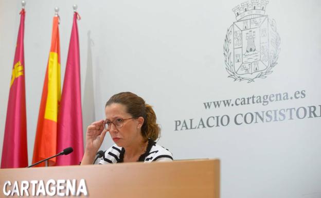 Ana Belén Castejón durante la rueda de prensa ofrecida este miércoles en Cartagena. 