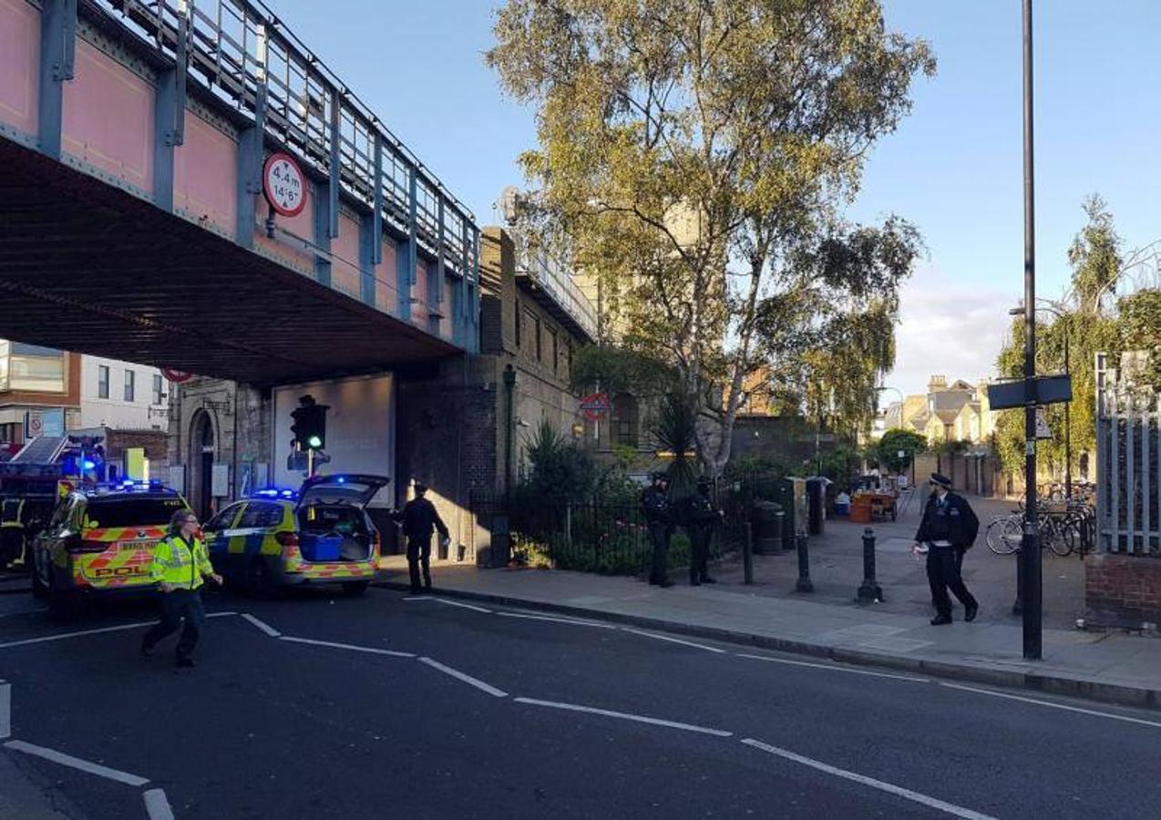 Un artefacto ha explotado en la estación de Parsons Green dejando escenas de pánico.