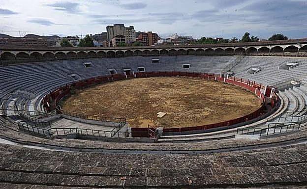 Plaza de toros de Sutullena 