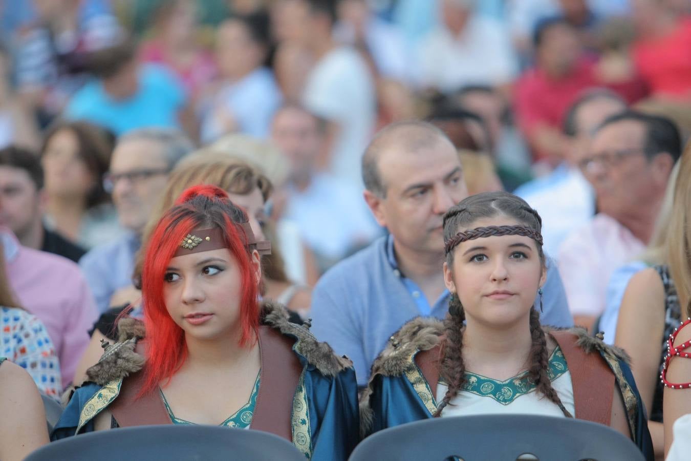 Los púnicos dan protagonismo por la mañana a los niños y recrean por la tarde y noche la Fundación de Qart Hadast