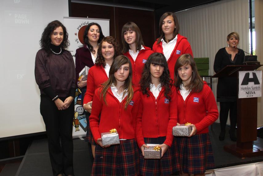El concurso 'Mi Periódico Digital', organizado por la Consejería de Educación y laverdad.es, entrega sus premios en un acto de entrega con más de cien asistentes