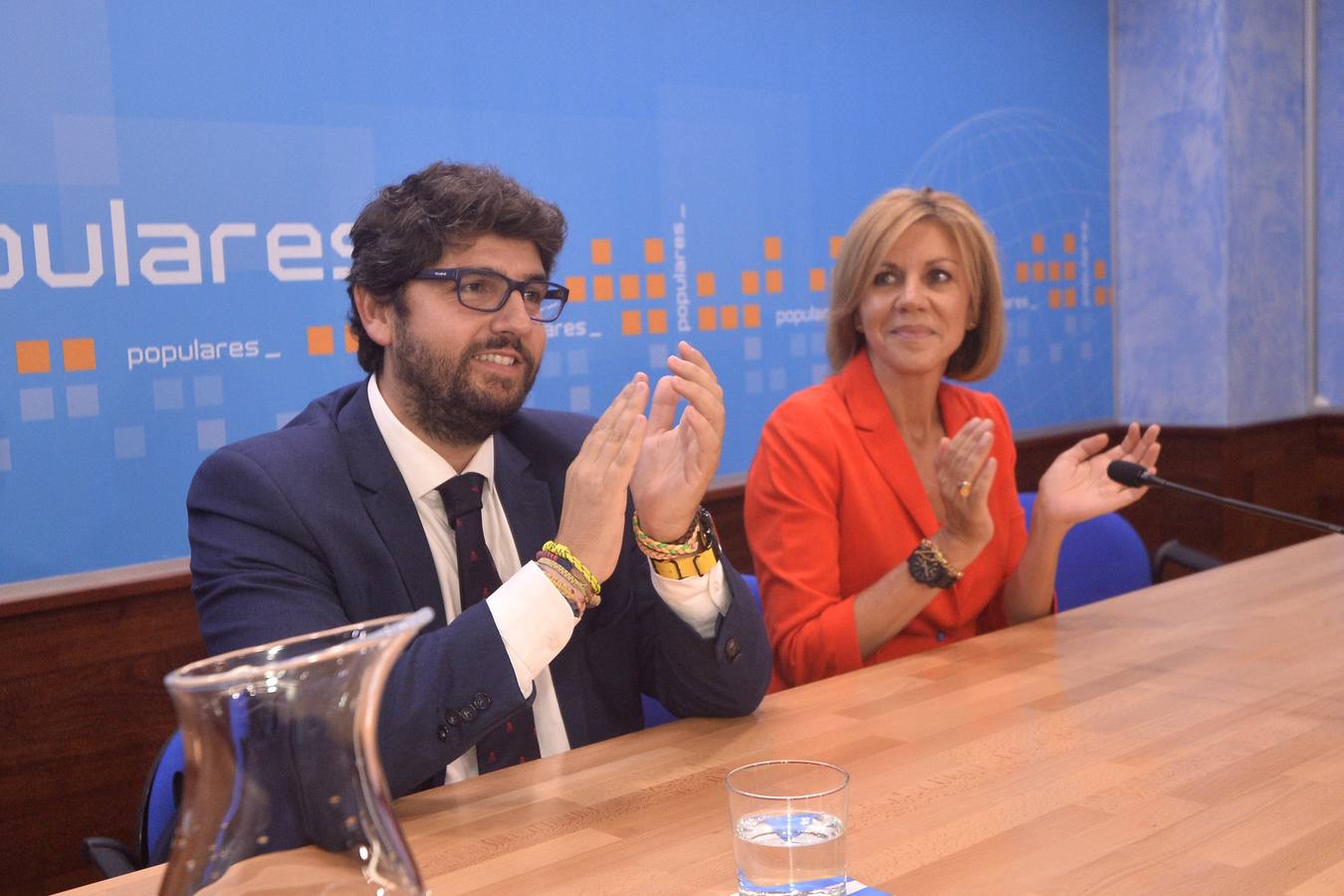 La Junta Directiva del PP, de la que forman parte cerca de 200 cargos, designó este viernes por la tarde a Fernando López Miras presidente del partido por aclamación