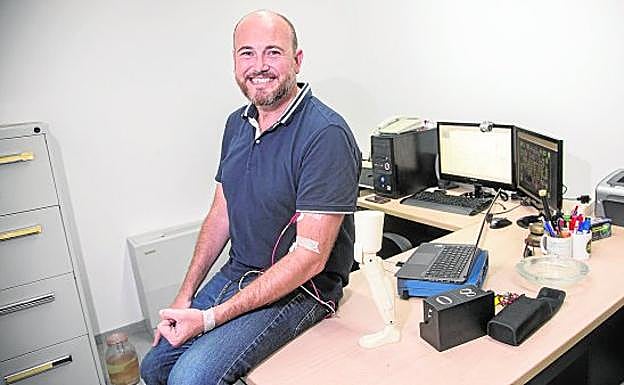 Joaquín Roca, profesor de Tecnología Electrónica de la UPCT.