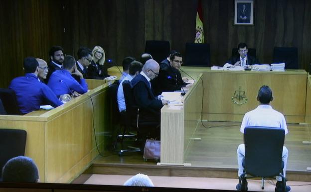 Juicio por el crimen de Cala Cortina, este martes. 