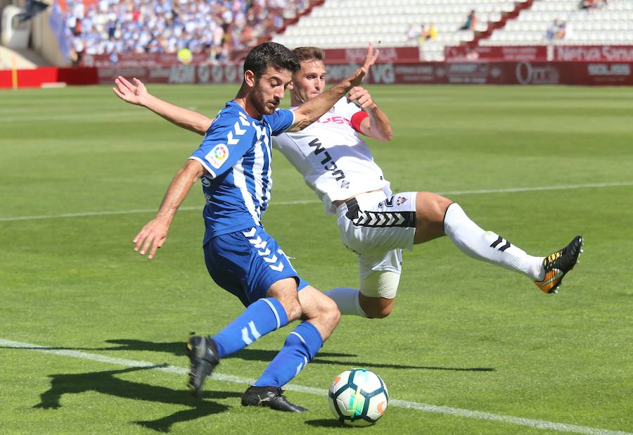 En un partido en el que se lanzaron hasta tres penaltis, Eugeni falló una pena máxima en el último minuto que condena al conjunto de Curro Torres a la zona baja de la clasificación