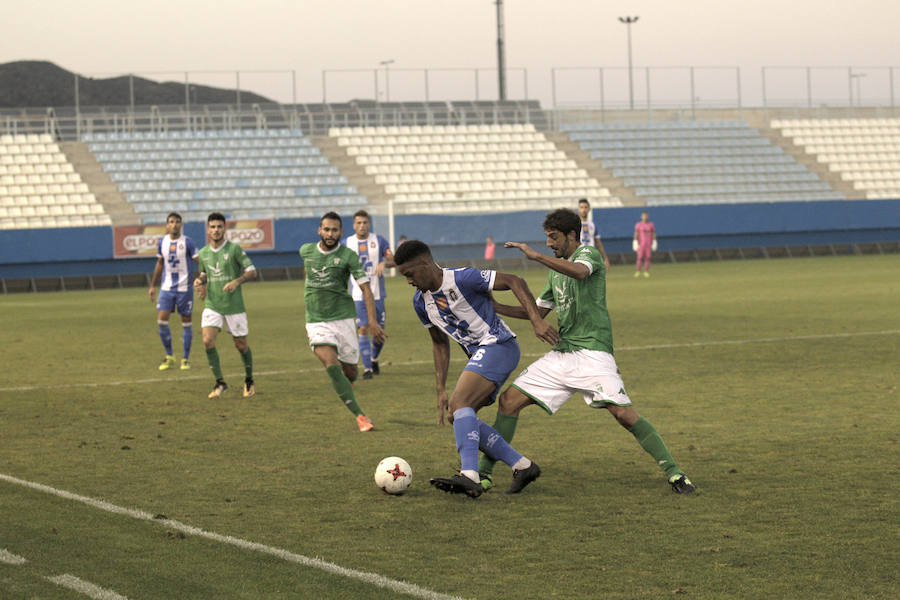 La participación de Cañadas y Carrasco fue la mejor noticia de un partido que significó el cuarto empate del conjunto lorquino esta temporada