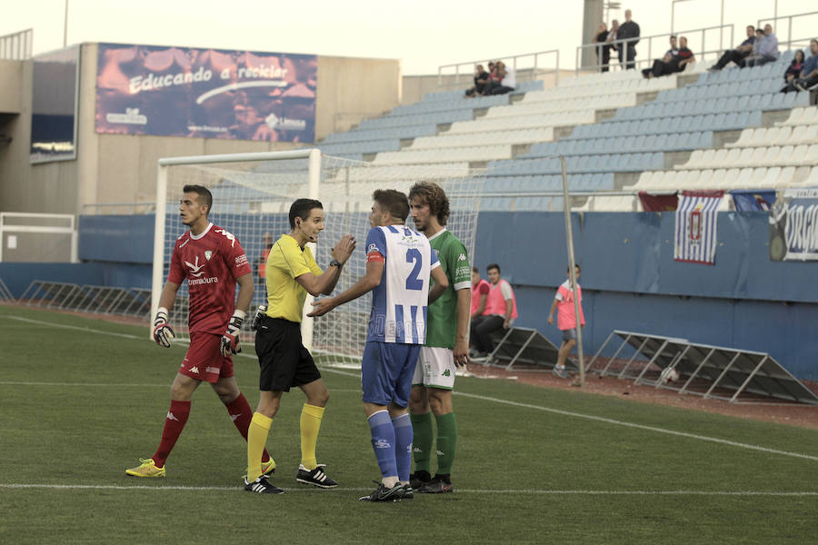 La participación de Cañadas y Carrasco fue la mejor noticia de un partido que significó el cuarto empate del conjunto lorquino esta temporada