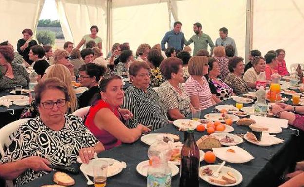 Asistentes al encuentro de mujeres rurales celebrado en Lorca. 