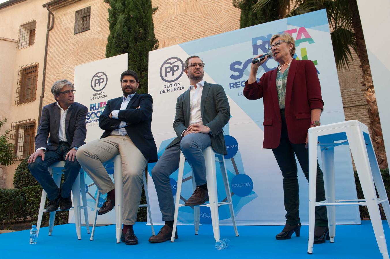 Javier Maroto explica que el objetivo es «ponerle cariño y voz a todo lo que se hace desde el partido» para favorecer a las personas