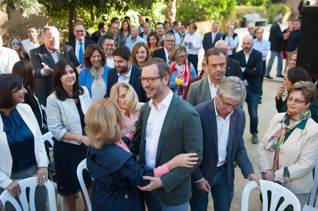 Javier Maroto explica que el objetivo es «ponerle cariño y voz a todo lo que se hace desde el partido» para favorecer a las personas