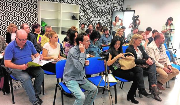 Participantes en el foro, celebrado en el Vivero de Empresas. 