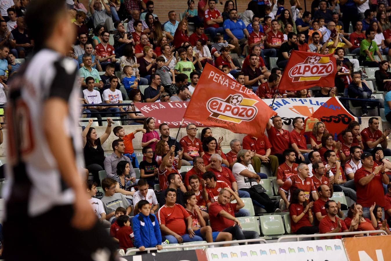 La falta de efectivos vuelve a pasar factura al equipo, que solo puede empatar ante el Levante
