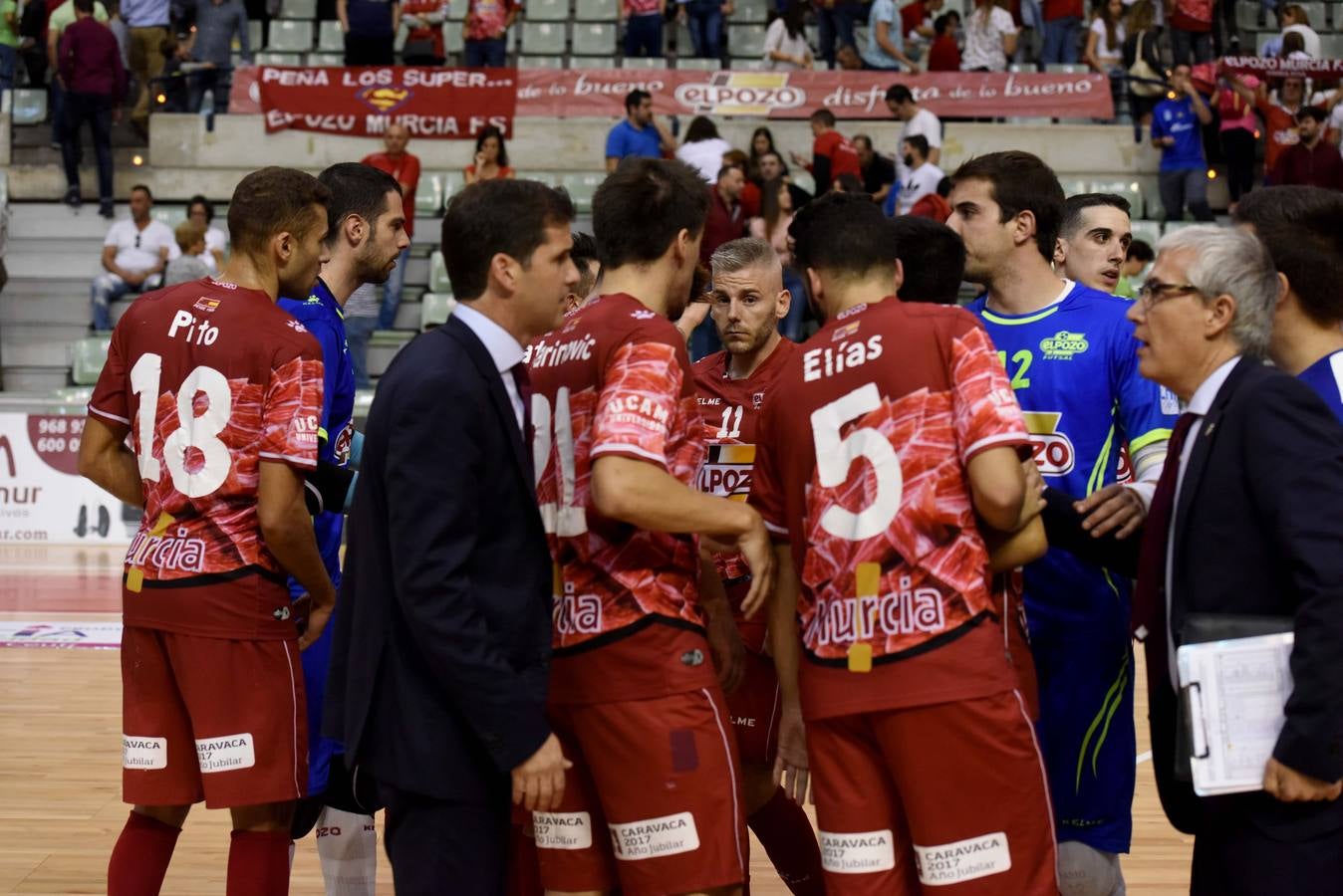 La falta de efectivos vuelve a pasar factura al equipo, que solo puede empatar ante el Levante