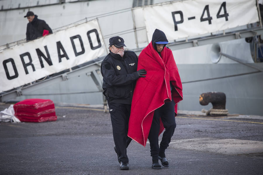 Casi medio millar de personas han llegado a las costas de la Región en una nueva oleada de pateras