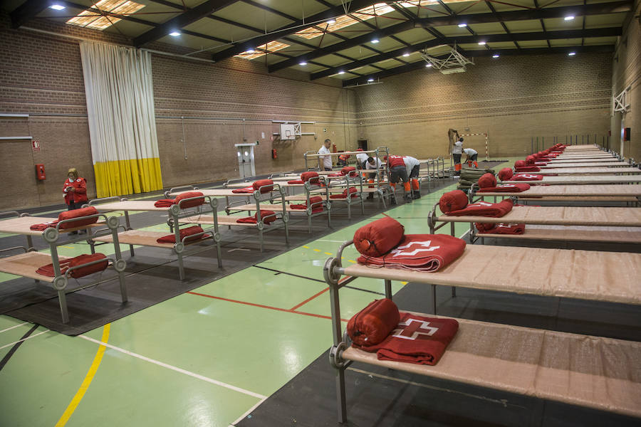 Casi medio millar de personas han llegado a las costas de la Región en una nueva oleada de pateras