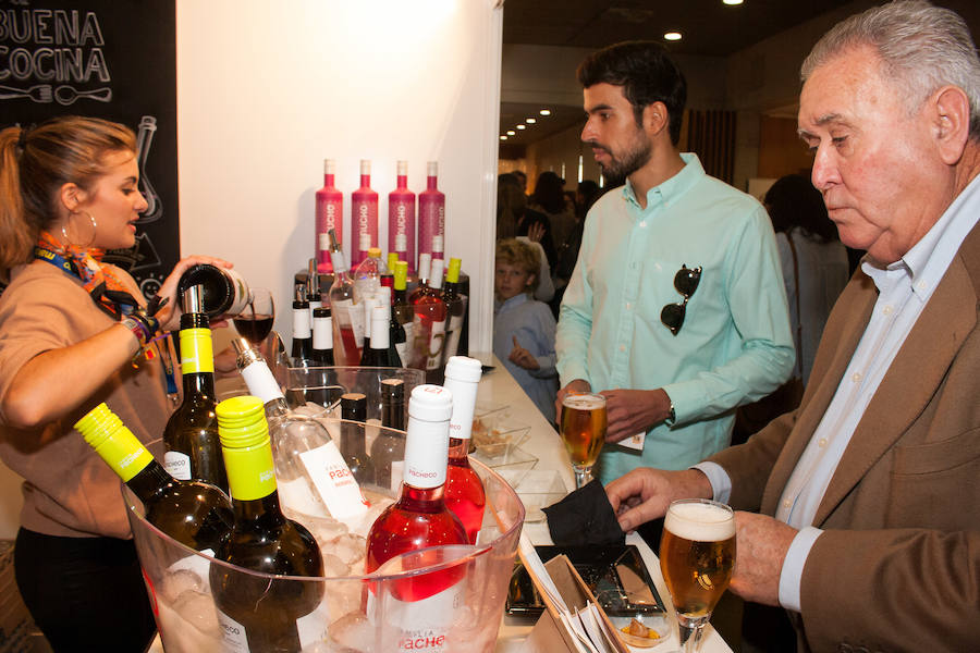 El Auditorio Víctor Villegas se abarrotó de curiosos de la cocina dispuestos a disfrutar de las creaciones y ponencias de los grandes exponentes de la gastronomía nacional