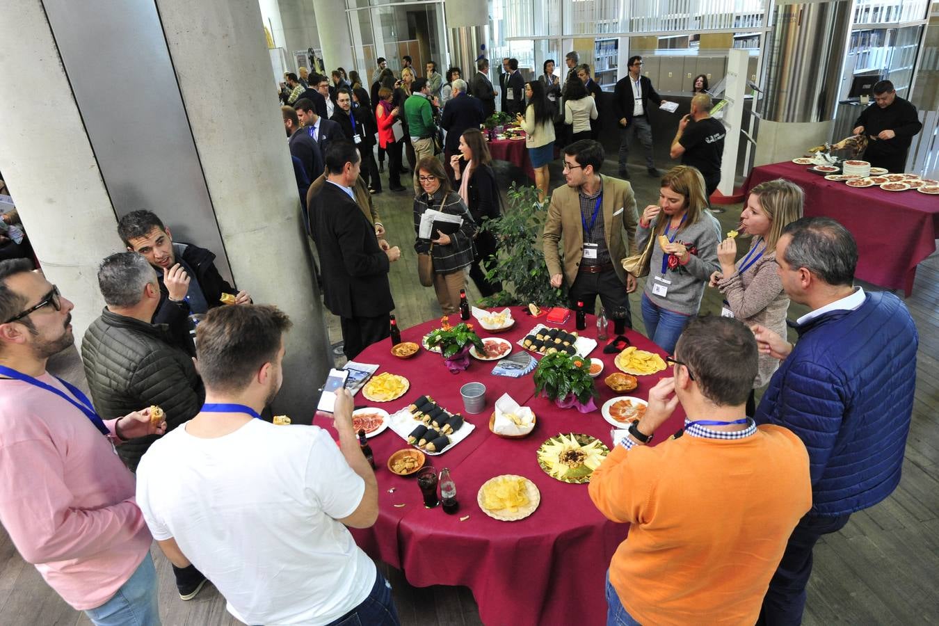 'La Verdad' organiza conferencias y mesas redondas en el Archivo Regional de la mano de profesionales influyentes de la Red. 