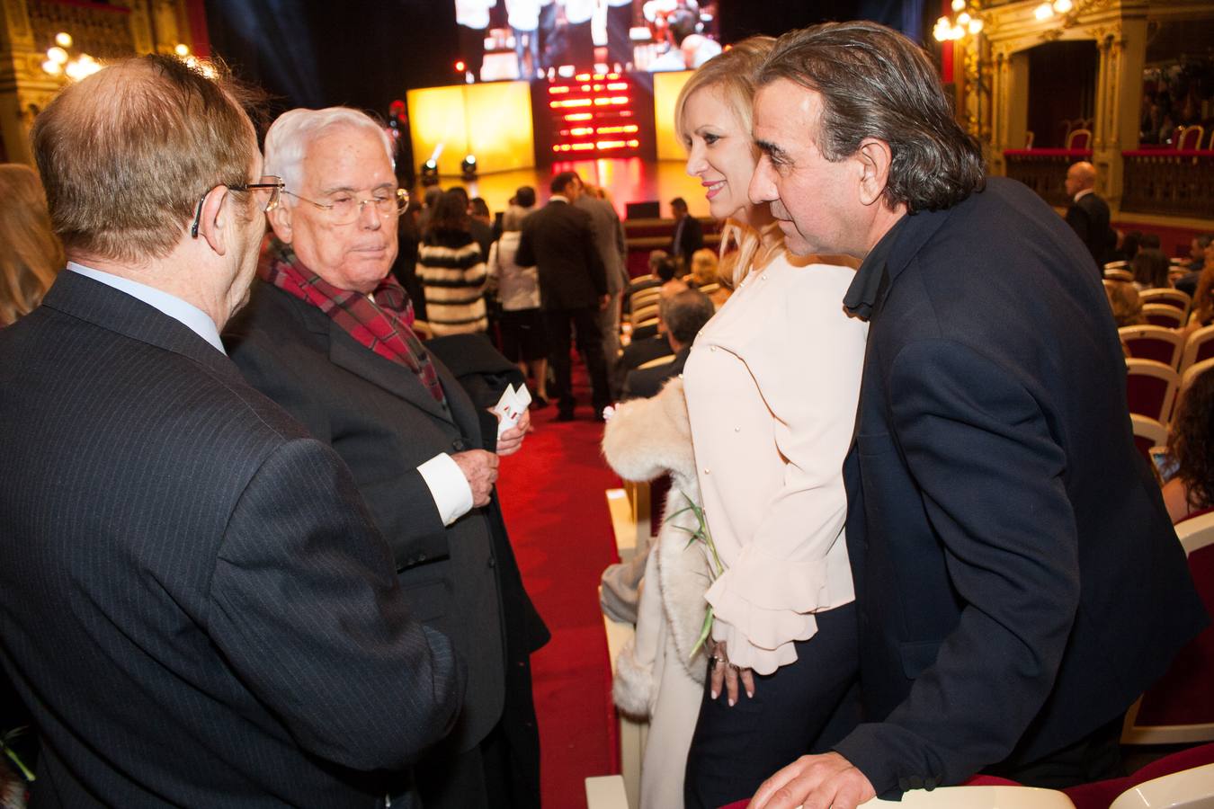 El Teatro Romea de Murcia acogió anoche la gala de entrega de los premios 'Antenas y Micrófonos de Plata', que celebra anualmente la Asociación de Profesionales de Radio y Televisión de la Región de Murcia (ARTV Murcia)