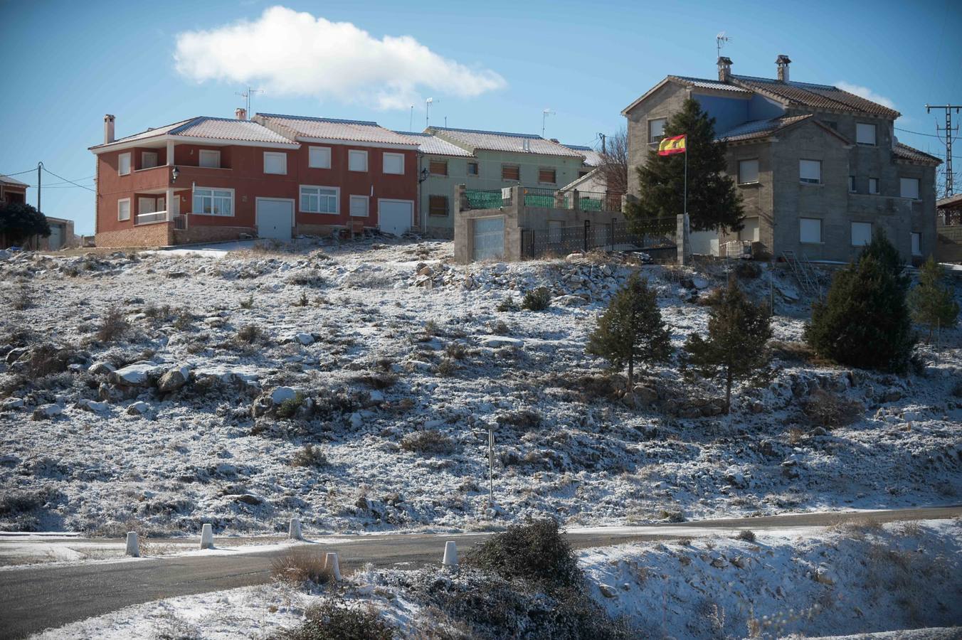 Las sierras de La Muela, del Cerezo, Los Álamos y Villafuerte y las pedanías altas de Moratalla y Caravaca se tiñen de blanco