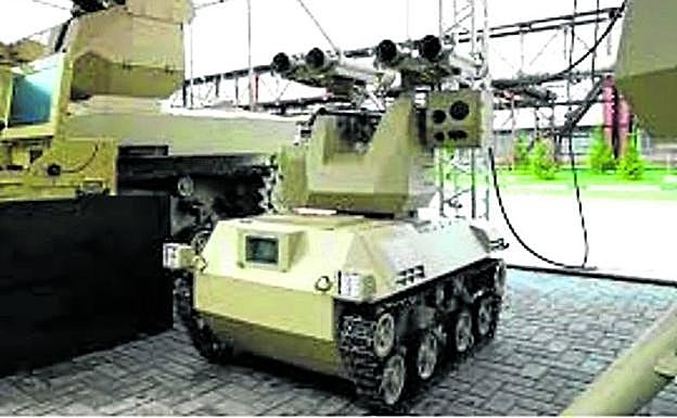 Tanque Kalashnikov. Lo de menos es la belleza. 