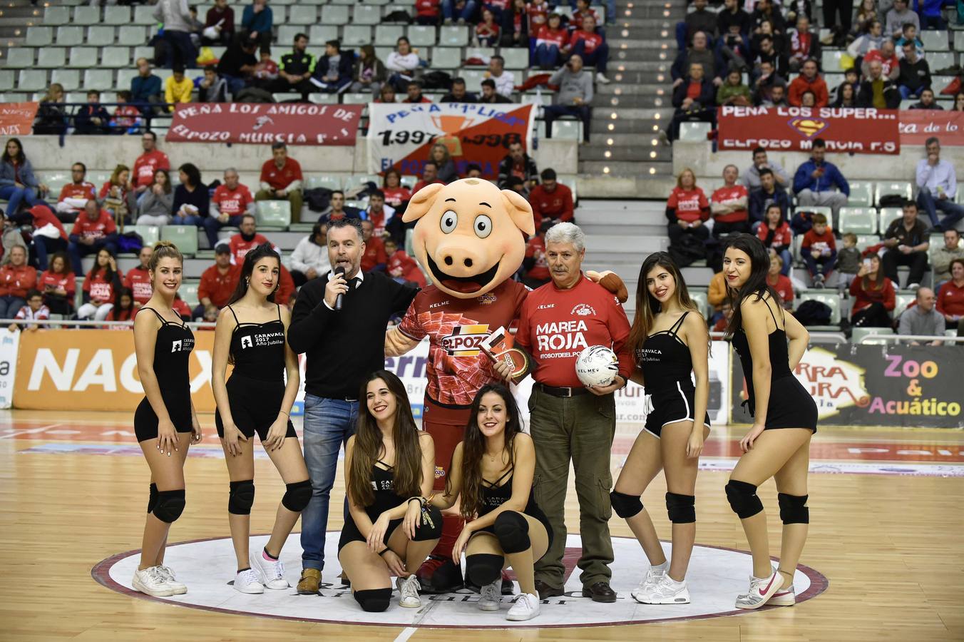 Con los ecos del 12-1 al Naturpellet Segovia, ElPozo se presentó este viernes de nuevo en casa, ante unos aficionados que volvieron a demostrar que los partidos contra los rivales de la zona baja no les atraen