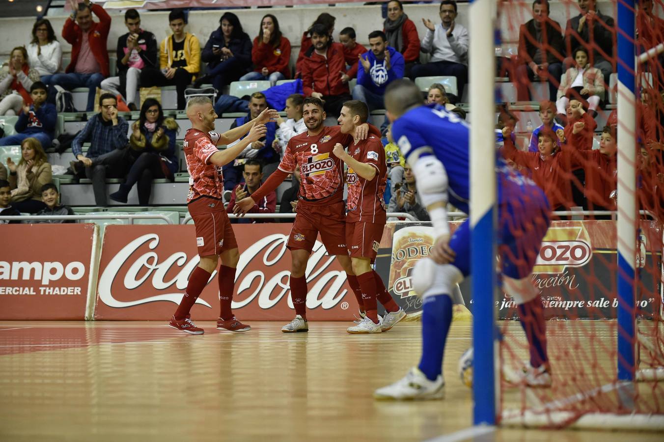 Con los ecos del 12-1 al Naturpellet Segovia, ElPozo se presentó este viernes de nuevo en casa, ante unos aficionados que volvieron a demostrar que los partidos contra los rivales de la zona baja no les atraen