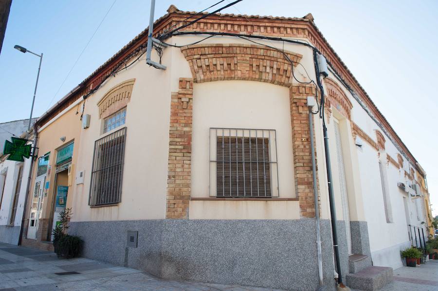 Un recorrido por el languideciente imperio minero tras la huella de su pasado romano, su arquitectura civil e industrial, y respirar su naturaleza