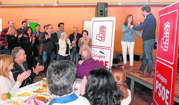 Ana Belén Castejón y Joaquín López, durante el acto.