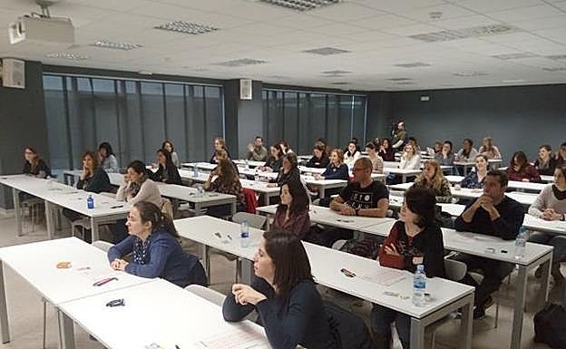 Imagen de archivo de unas oposiciones al Servicio Murciano de Salud. 