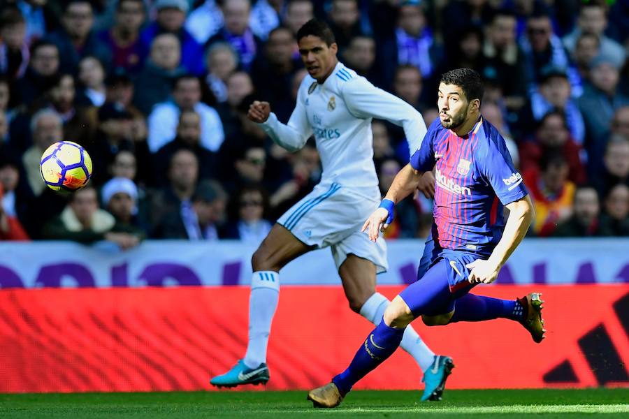 El conjunto azulgrana dejó prácticamente sentenciada la Liga en el Bernabéu tras su victoria por 0-3. 