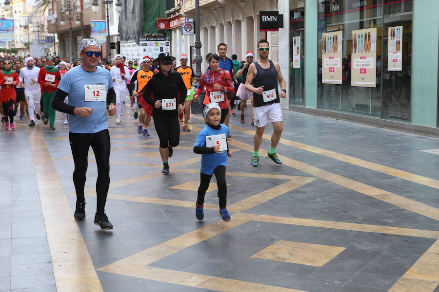 Los más jóvenes también se han apuntado a despedir el año corriendo