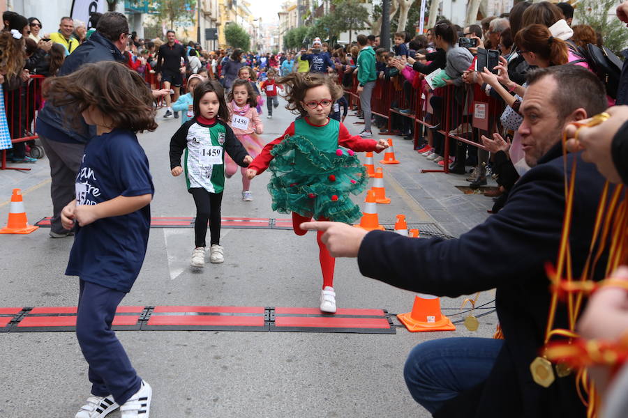 Los más jóvenes también se han apuntado a despedir el año corriendo