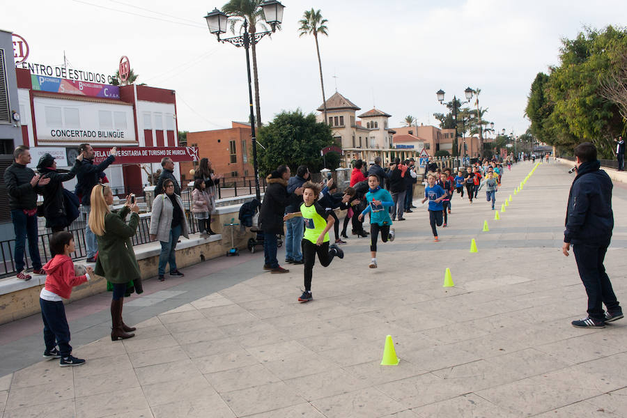 La prueba para niños de entre 5 y 11 años llenó el Malecón de carreras, saltos y lanzamientos