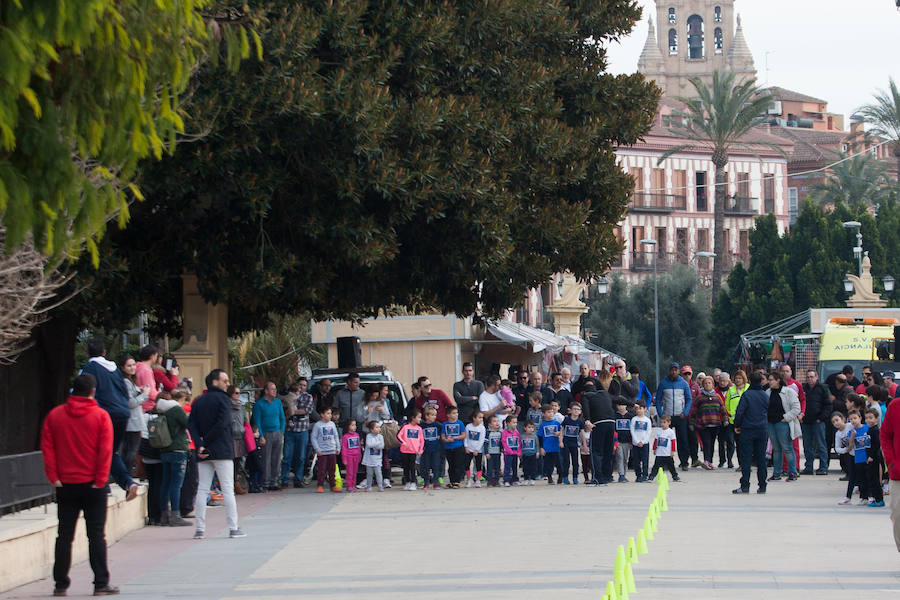 La prueba para niños de entre 5 y 11 años llenó el Malecón de carreras, saltos y lanzamientos