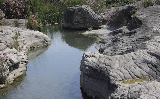 Estrecho de Bolvonegro, por donde pasa el río Moratalla.